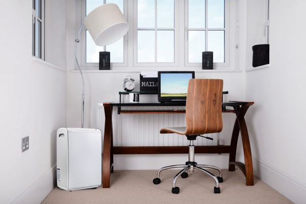 濕氣悶熱三伏天,除濕機如何驅除濕氣。